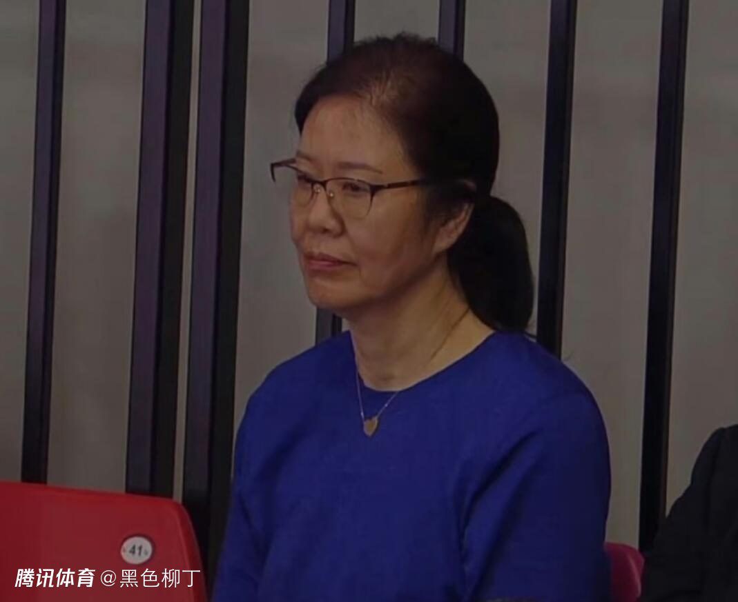 免费女毛片